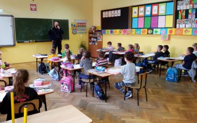 BEZPIECZEŃSTWO – SPOTKANIE Z POLICJANTEM